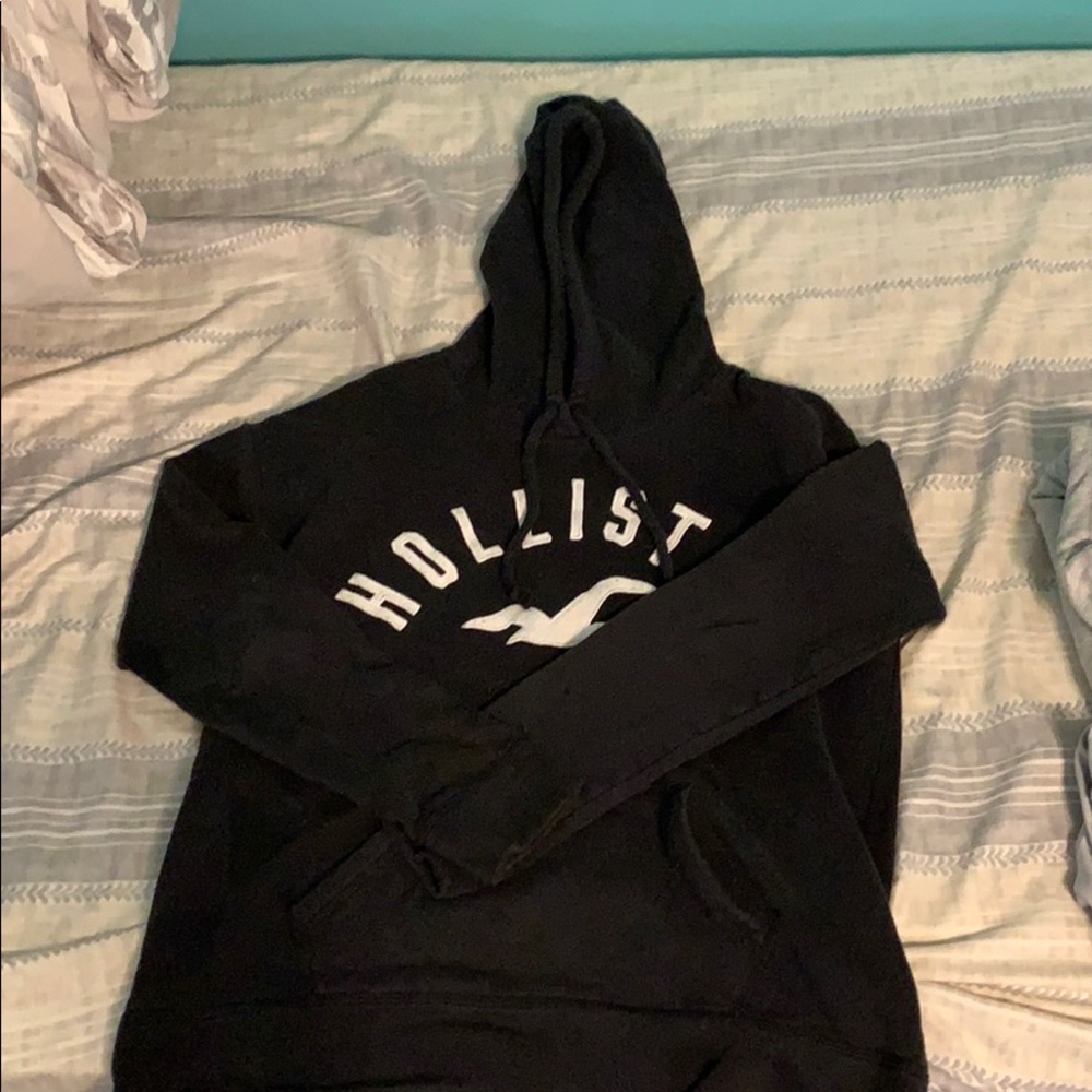 Black hollister hoodie